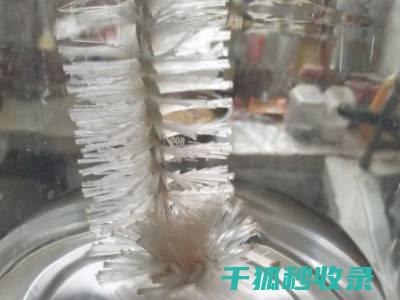 如何彻底清洁浴室门 水垢清洁大法 (如何彻底清洁洗衣机)