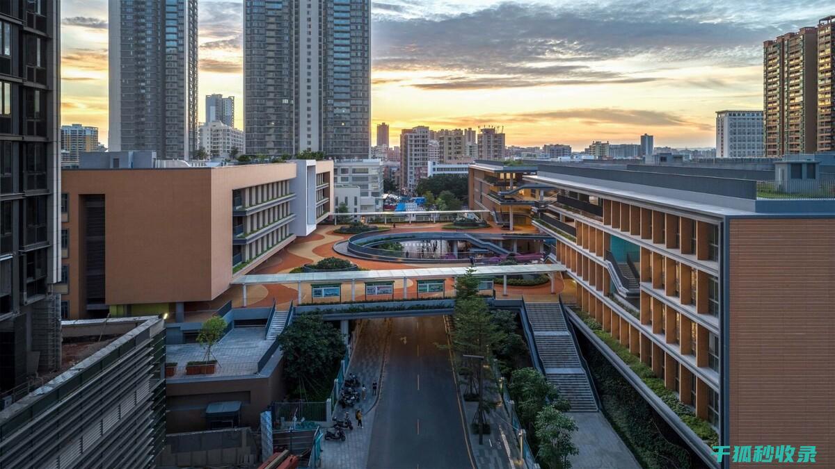学校饮水机清洁指南：让每一滴水都纯净 (学校饮水机清洗记录表)