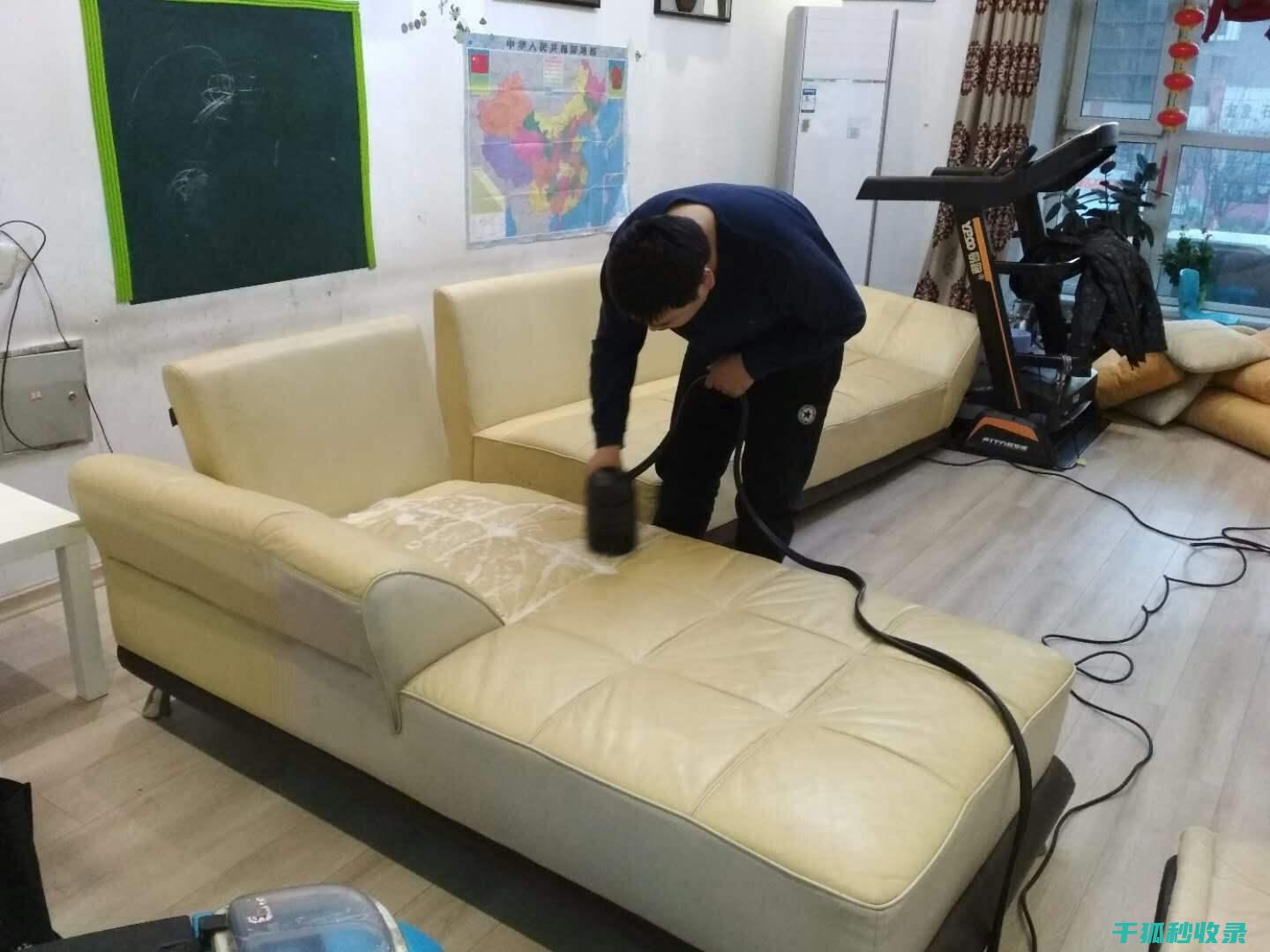 布艺沙发清洗时如何避免静电产生 (布艺沙发清洗剂哪个牌子最好)